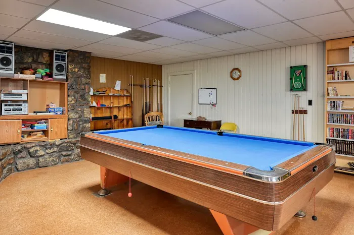 Flat Rock Village Retirement Picture 5