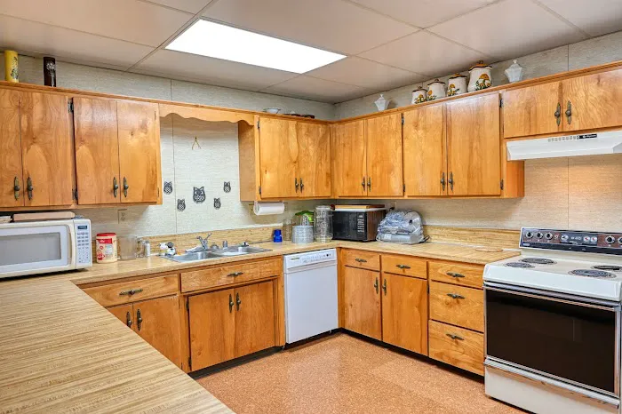 Flat Rock Village Retirement Picture 8