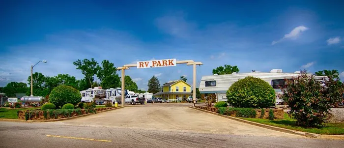 Crabtree RV Park Picture 2