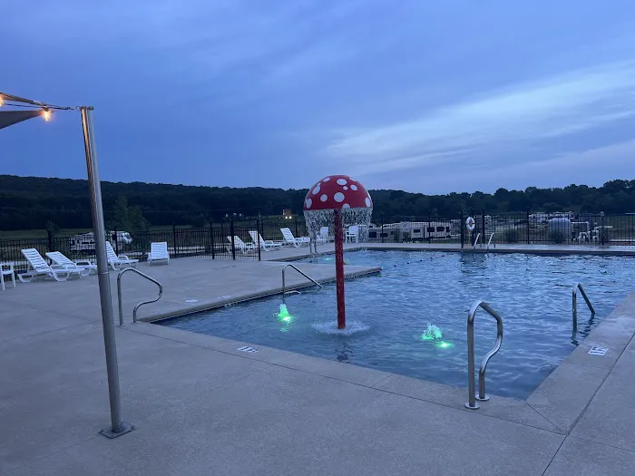 Pathfinder RV Resort Picture 1