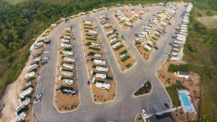 Ridgeview RV Resort Picture 2