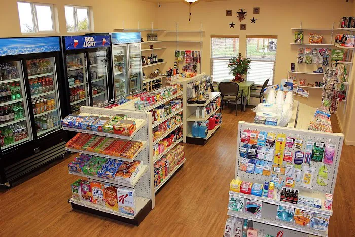 Whistle Stop RV Resort Picture 9