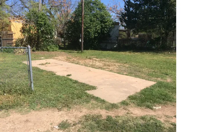 Woods Village RV and Mobile Home Park Picture 3