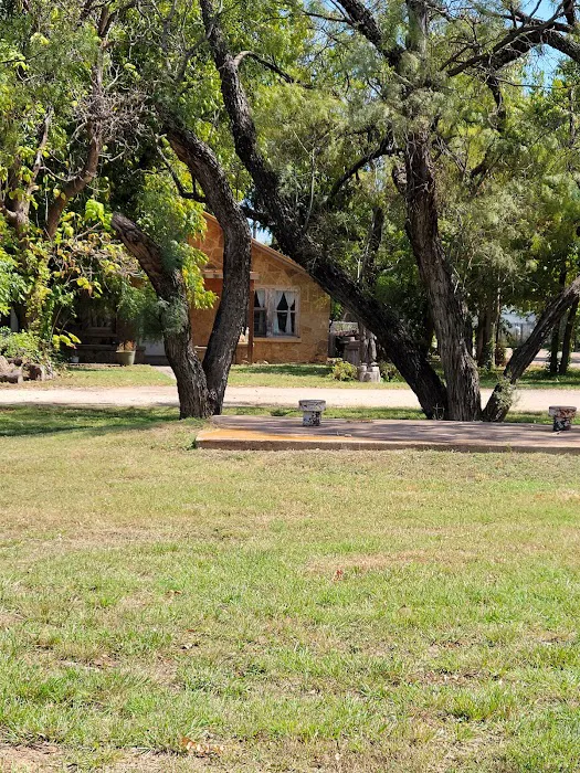 Woods Village RV and Mobile Home Park Picture 5