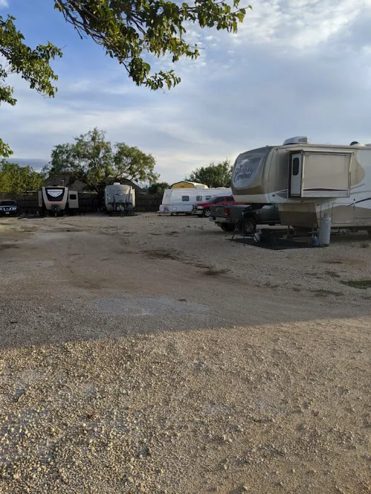 Double D RV Park Picture 1