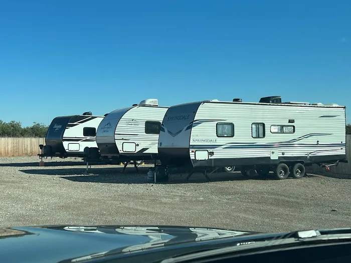 Aviator RV Park Picture 6