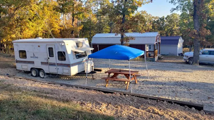 Hill Top Mobile Home Park Picture 6