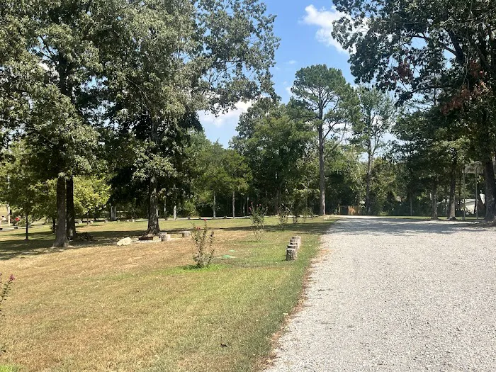 Anglers Choice Rv Park Picture 10