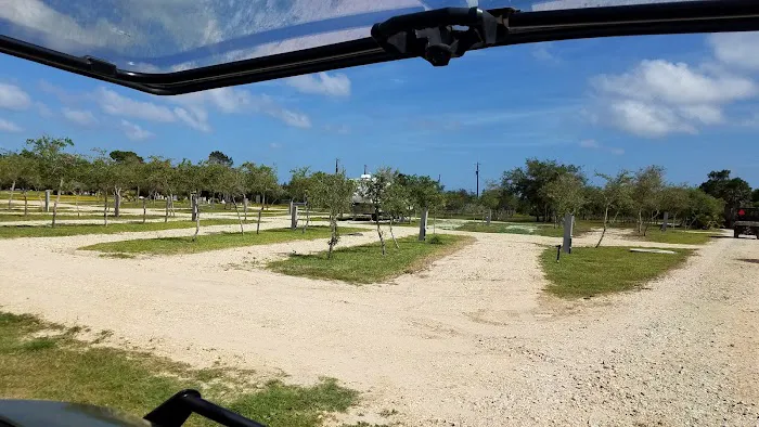 Bay Breeze RV Park Picture 1