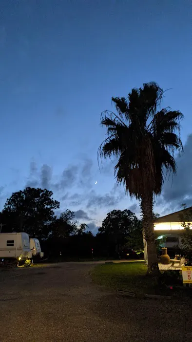 Texas Gulf RV Park Picture 9