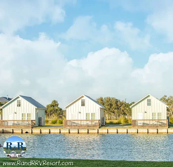 R & R RV Resort & Casitas Picture 1