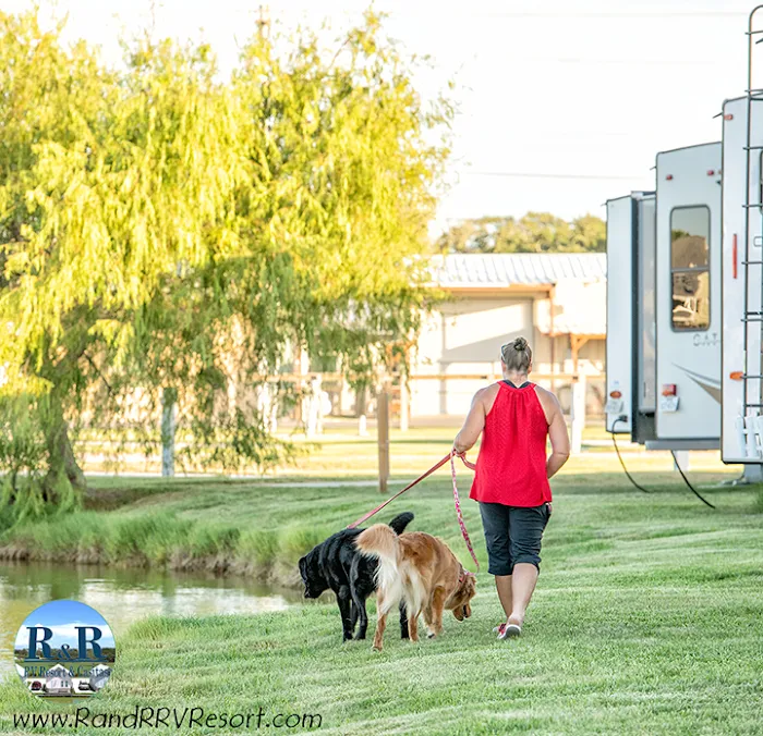 R & R RV Resort & Casitas Picture 7