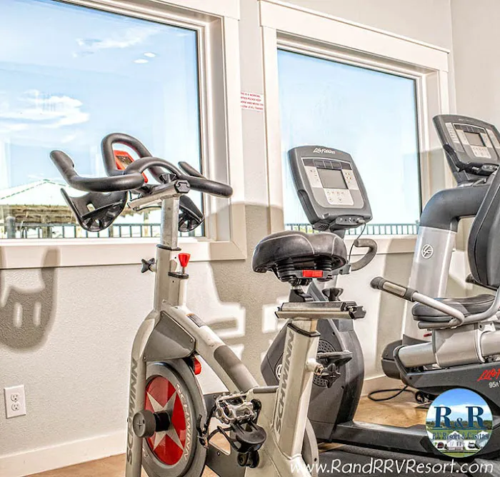 R & R RV Resort & Casitas Picture 9