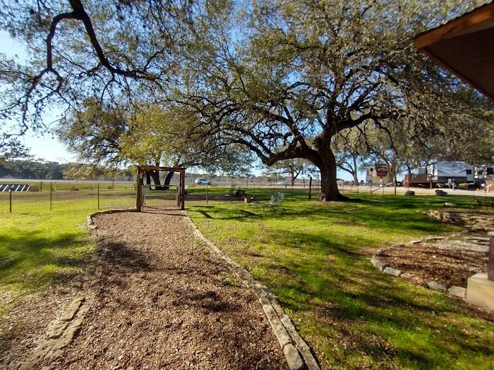 Spring Branch RV Park Picture 8