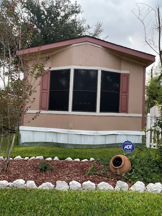 Westwood Mobile Home Estates Picture 5