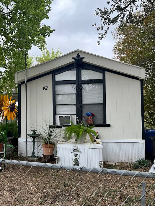 Westwood Mobile Home Estates Picture 4