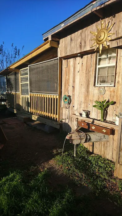 Circle Lane Mobile Home Park Picture 2