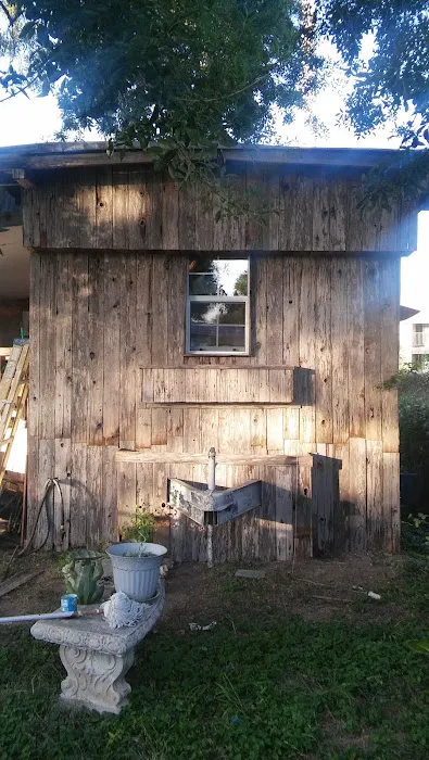 Circle Lane Mobile Home Park Picture 6