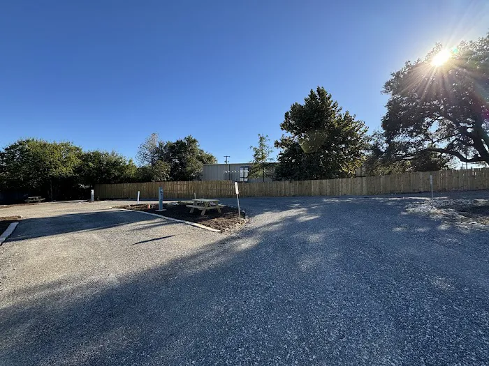 Dominion Oaks RV Park Picture 7