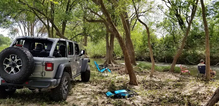 Medina River RV Park Picture 6