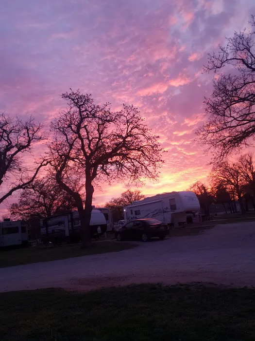 Abe's RV Park Picture 7