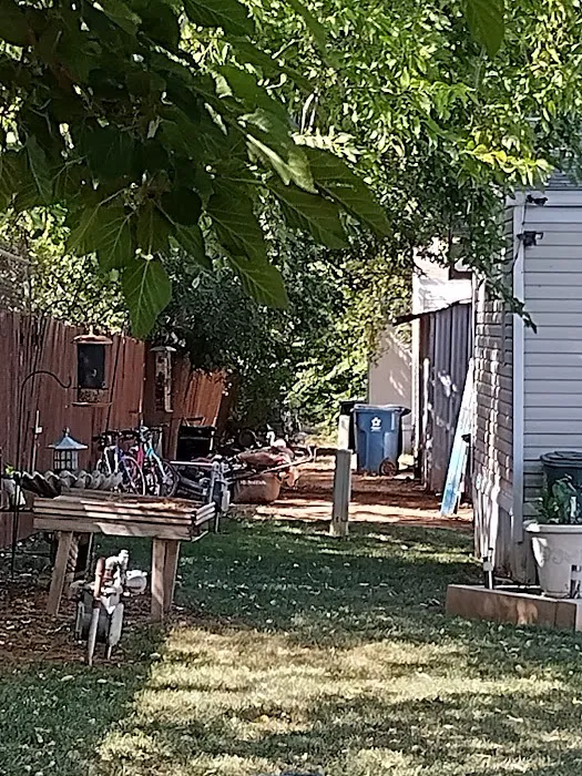 Apple Village Manufactured Home Community Picture 3