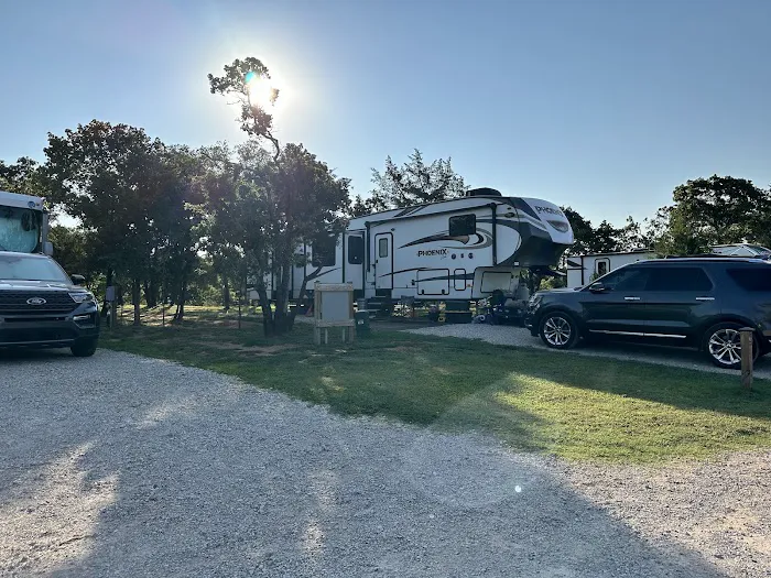 Midnight Campground LLC. Picture 8