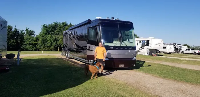 Pioneer RV Park Picture 9