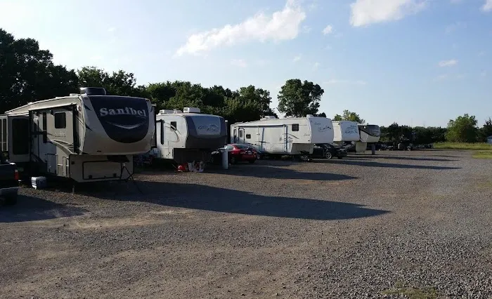 Country Horizon RV Park Picture 5
