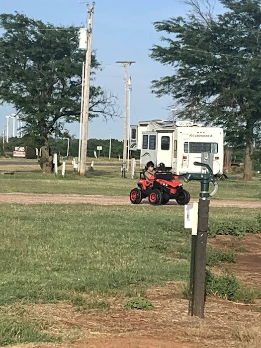 Stonegate RV Park & Stonegate Inn Picture 3