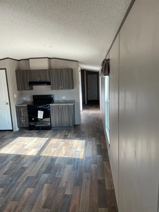 Southwest Village Manufactured Home Community Picture 2