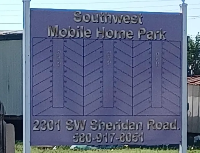 Southwest Village Manufactured Home Community Picture 3