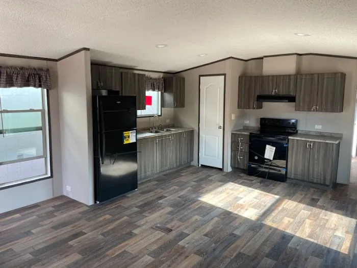 Southwest Village Manufactured Home Community Picture 5