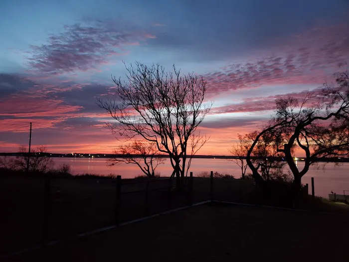 Fort Phantom Lakeside RV Park Picture 12