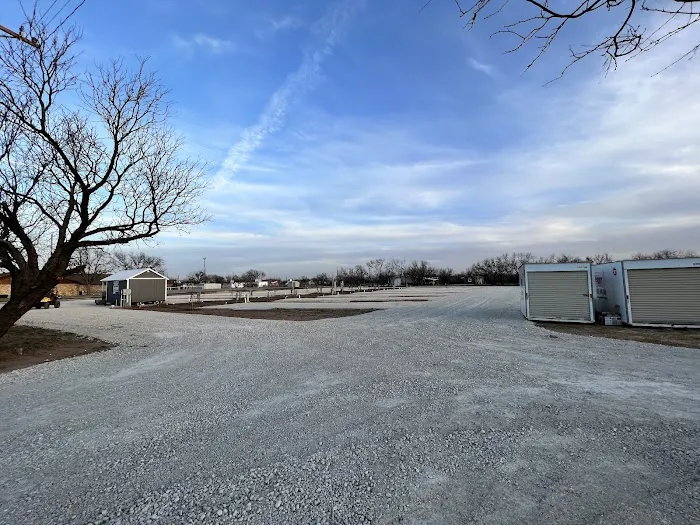 Hawleywood RV Park Picture 2