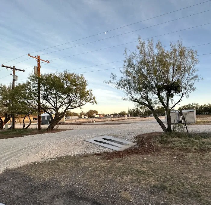 Hawleywood RV Park Picture 10