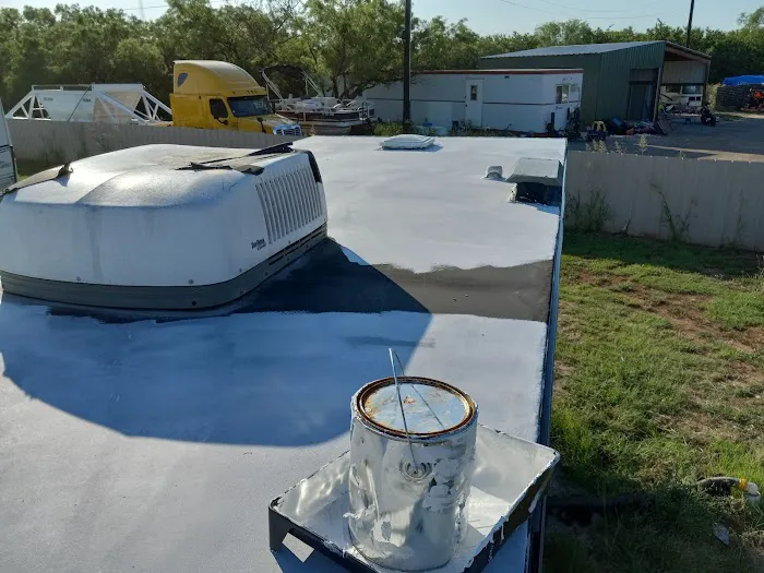 Windmill RV Park Picture 7