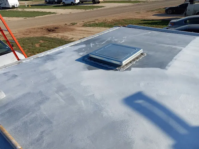 Windmill RV Park Picture 9