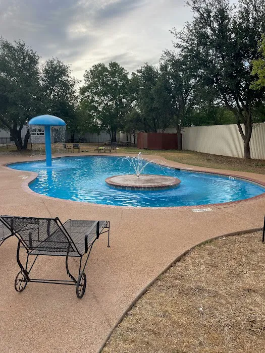 Tin Cup RV Park Picture 2