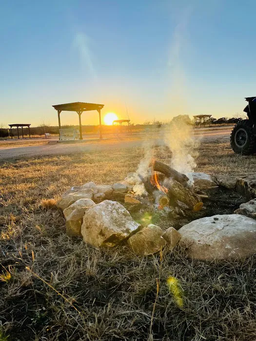 Limestone Charm RV Park Picture 8