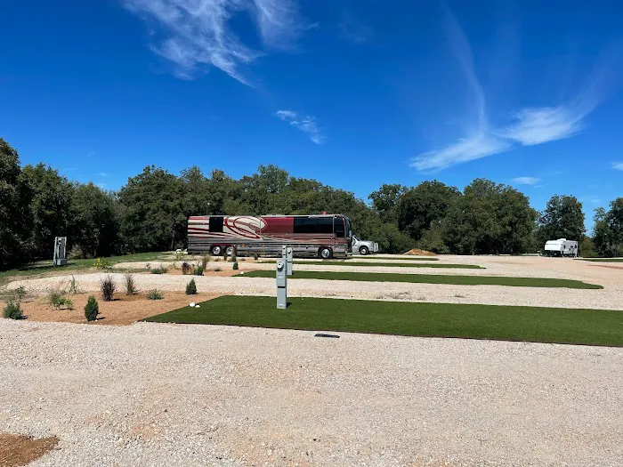 Arch Ray on The River Picture 5