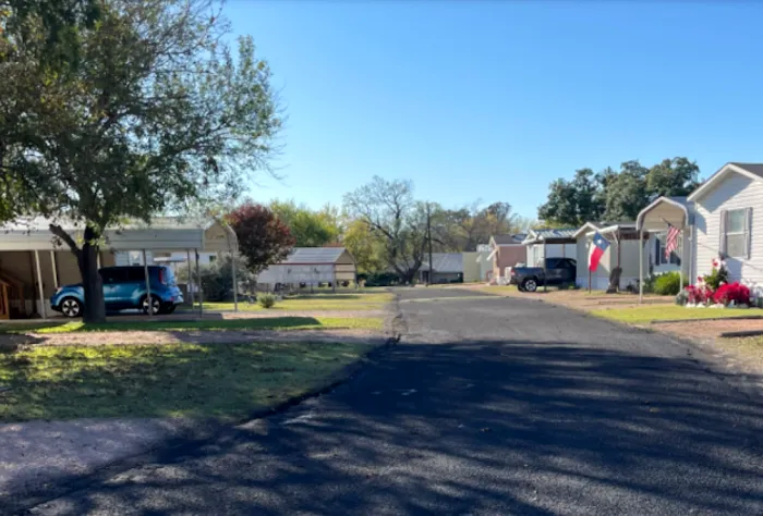 Barons Creek Community Picture 6