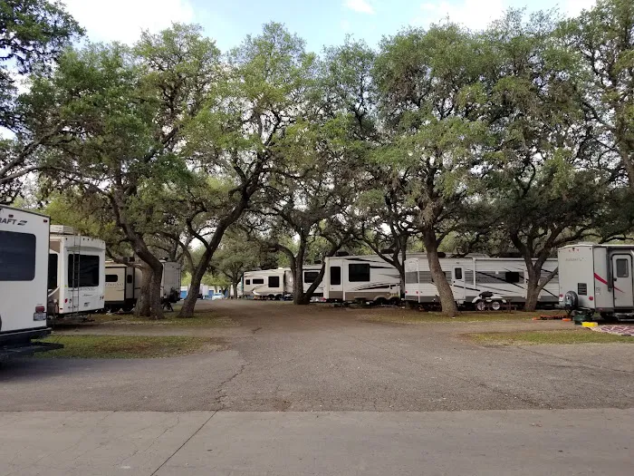 Texas 281 RV Park Picture 3