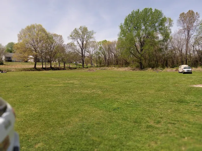 Oak Tree Mobile Home Park Picture 5