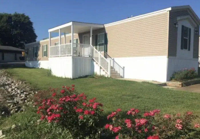 Glenbriar Mobile Home Park Picture 1