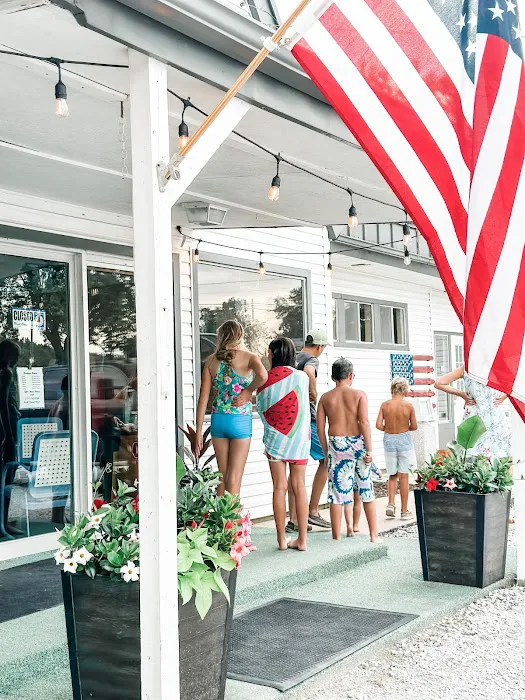 Harrison RV Park & Cabins Picture 9