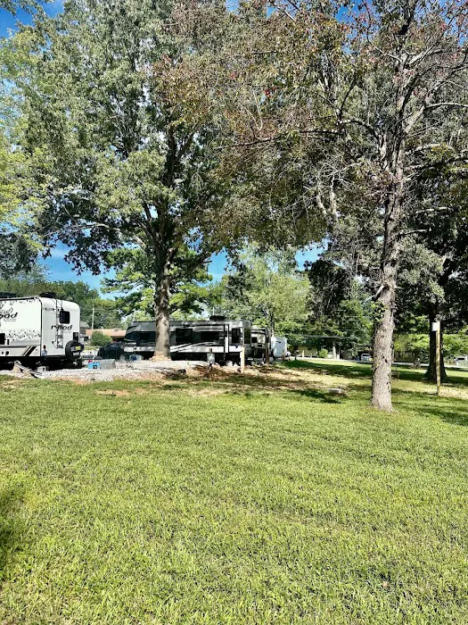 Ramblin' Hills RV Park Picture 5