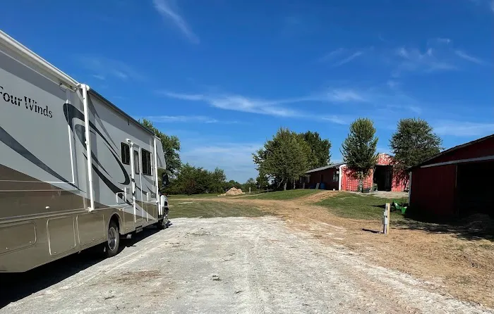 Gaither Horse Motel Picture 3