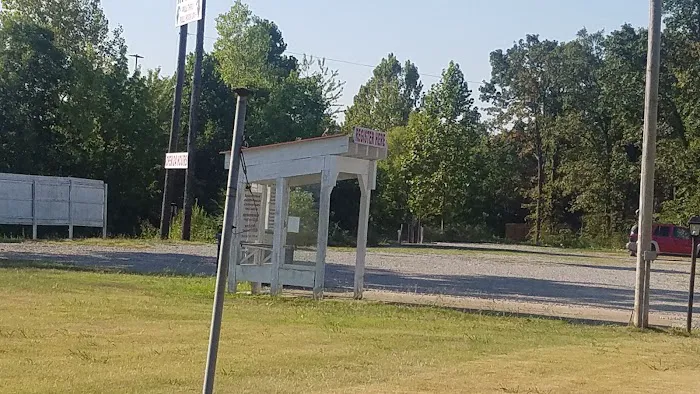 Campmart RV Park Picture 5