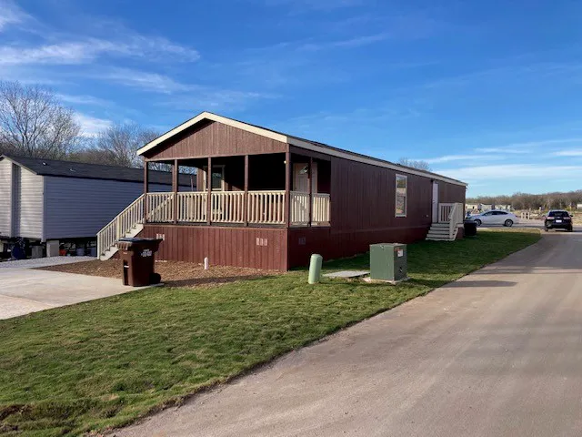 Emerald Acres Picture 1